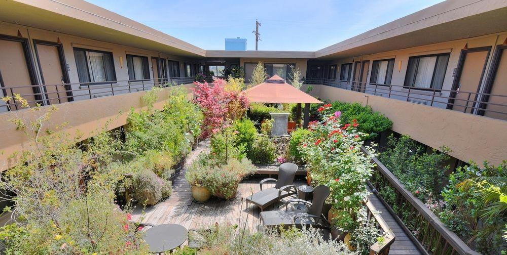 Stanford Terrace Inn Palo Alto Bagian luar foto