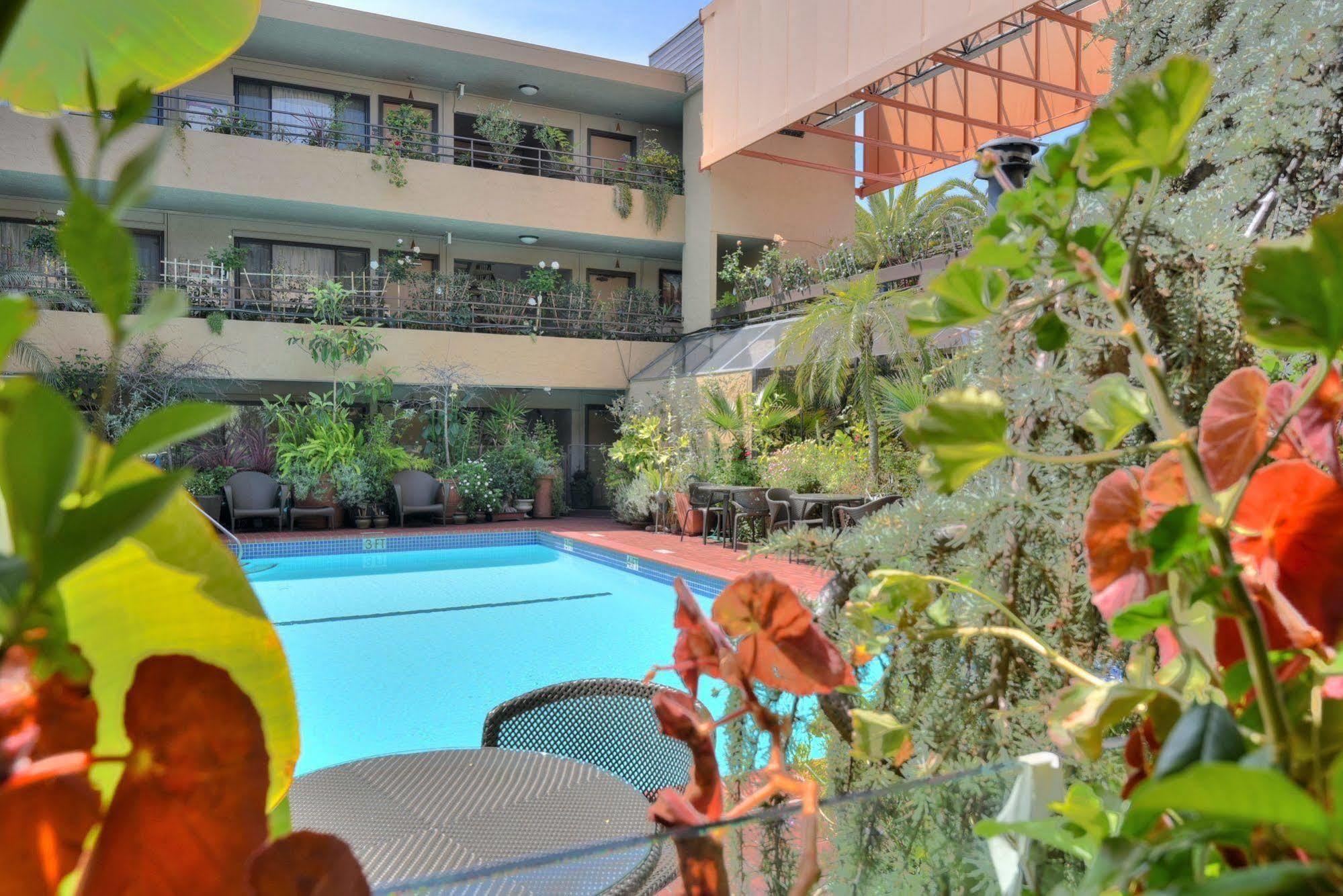 Stanford Terrace Inn Palo Alto Bagian luar foto